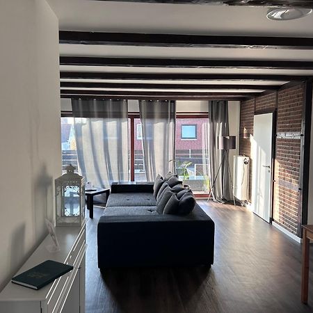 Schoenes Apartment Mit Dachterrasse Oldenburg Exterior photo